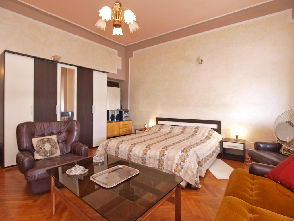 Apartments By The Sea 1050 Rovinj Exterior foto